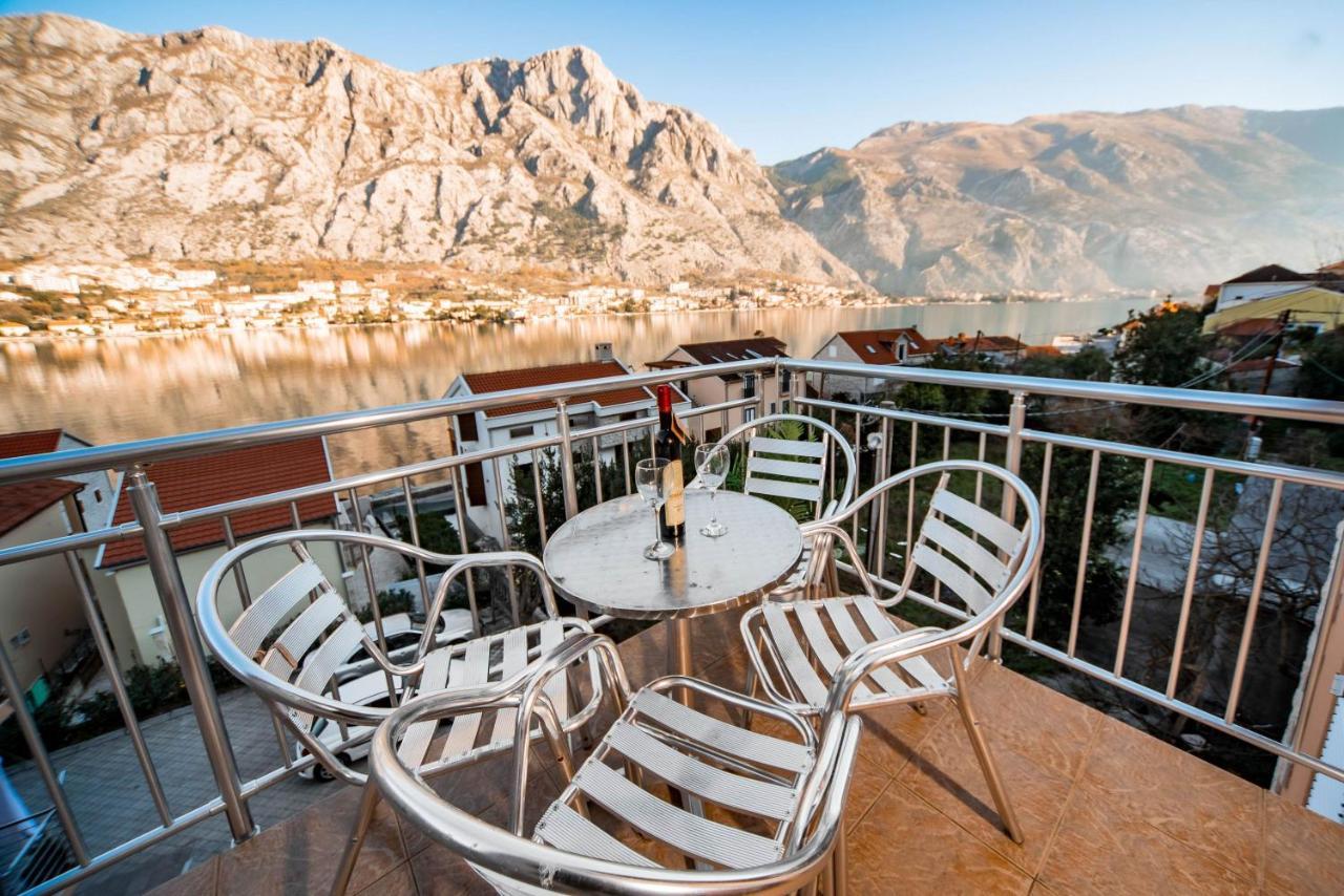 Apartments Markovic Котор Экстерьер фото