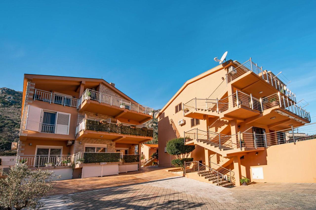 Apartments Markovic Котор Экстерьер фото